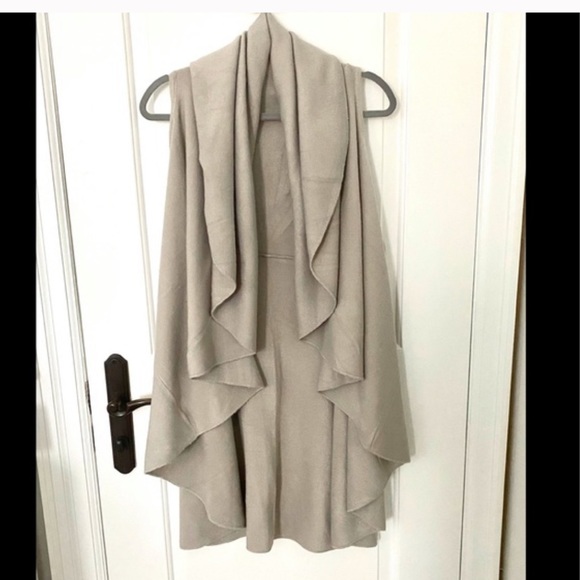 Mendocino Green multi wear sweater - Picture 1 of 2